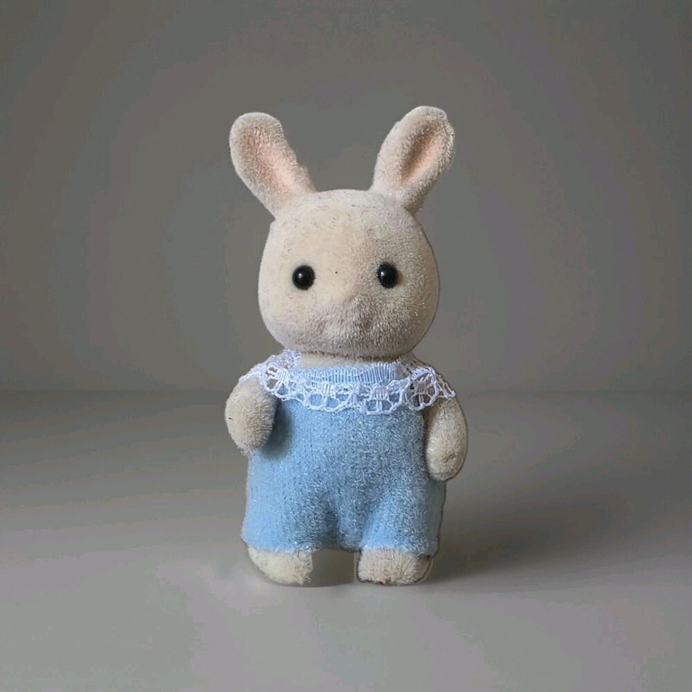 Sylvanian Families Calico Critters Baby Snow-Warren White Rabbit Toy Figure 2"
